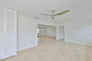 7824 115th St, Seminole, FL 33772 - Photo 7