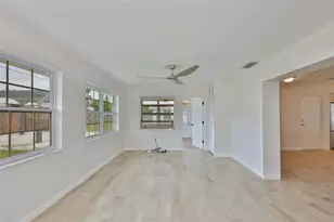 7824 115th St, Seminole, FL 33772 - Photo 15