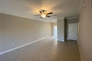 11736 Dumaine Valley Rd, Riverview, FL 33579 - Photo 7