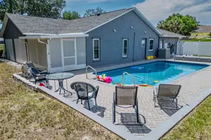 12090 Venice Dr, Spring Hill, FL 34609 - Photo 5