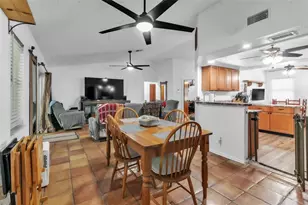 12090 Venice Dr, Spring Hill, FL 34609 - Photo 11