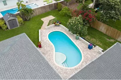 209 Live Oak Lane, Largo, FL 33770 - Photo 13