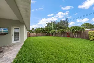 209 Live Oak Ln, Largo, FL 33770 - Photo 45