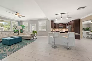209 Live Oak Ln, Largo, FL 33770 - Photo 19