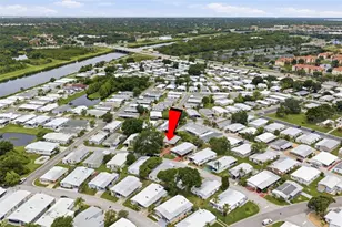 410 Dolphin Dr S, Oldsmar, FL 34677 - Photo 21