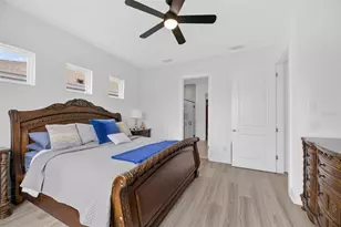 8634 Drummer Plank Dr, Wesley Chapel, FL 33545 - Photo 31