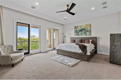 1008 Paseo Del Rio NE, Saint Petersburg, FL 33702 - Photo 25