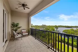 1008 Paseo Del Rio NE, Saint Petersburg, FL 33702 - Photo 33