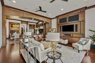 1008 Paseo Del Rio NE, Saint Petersburg, FL 33702 - Photo 13