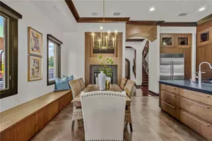 1008 Paseo Del Rio NE, Saint Petersburg, FL 33702 - Photo 17