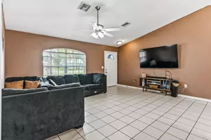 1195 Cr 441, Lake Panasoffkee, FL 33538 - Photo 7