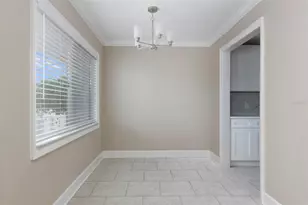 8221 112th St, Seminole, FL 33772 - Photo 7