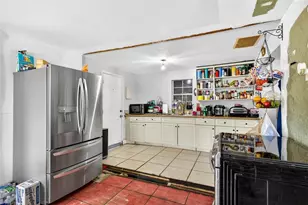 5008 N 17th St, Tampa, FL 33610 - Photo 3