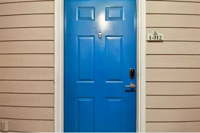 [Address not provided], Tampa, FL 33611 - Photo 37