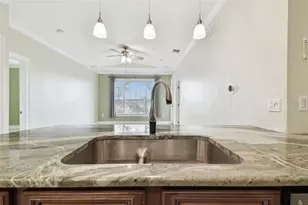 [Address not provided], Tampa, FL 33611 - Photo 9