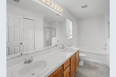 12015 Butler Woods Circle, Riverview, FL 33579 - Photo 13