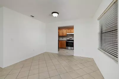 6150 Gulfport Boulevard S #409, Gulfport, FL 33707 - Photo 9