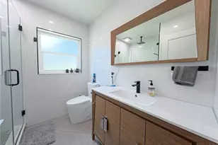 1446 Admiral Woodson Ln, Clearwater, FL 33755 - Photo 25