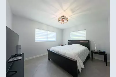 1446 Admiral Woodson Lane, Clearwater, FL 33755 - Photo 23