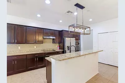 1113 Canyon Oaks Drive, Brandon, FL 33510 - Photo 9