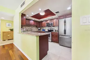 1400 Gulf Blvd, Clearwater Beach, FL 33767 - Photo 11