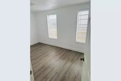 2116 W Pine Street, Tampa, FL 33607 - Photo 13