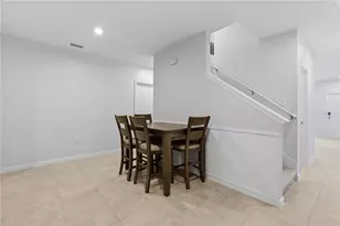 12034 Grizzly Ln, New Port Richey, FL 34654 - Photo 11