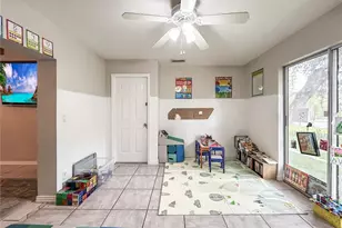 3426 Laurel Dale Dr, Tampa, FL 33618 - Photo 29