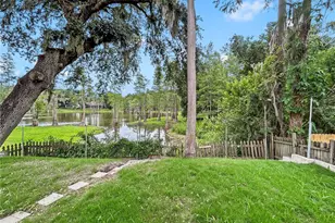 3426 Laurel Dale Dr, Tampa, FL 33618 - Photo 33