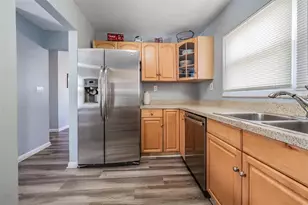 4601 N Emerald Ave, Tampa, FL 33614 - Photo 13