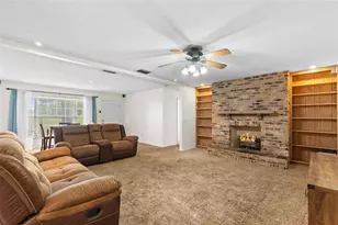 2803 E Trapnell Rd, Plant City, FL 33566 - Photo 9