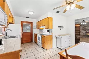 2803 E Trapnell Rd, Plant City, FL 33566 - Photo 25