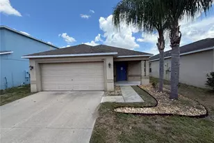 1970 Hawks View Dr, Ruskin, FL 33570 - Photo 1