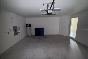 1970 Hawks View Dr, Ruskin, FL 33570 - Photo 13