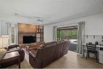 16706 Rolling Rock Drive, Tampa, FL 33618 - Photo 13