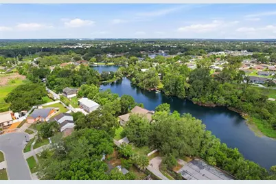 960 Lake Cove Trail, Lakeland, FL 33813 - Photo 17