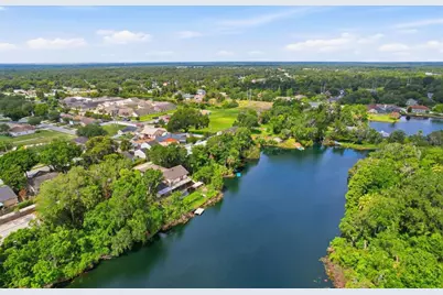 960 Lake Cove Trail, Lakeland, FL 33813 - Photo 3