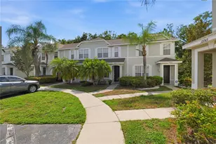 12747 Sunland Ct, Tampa, FL 33625 - Photo 3