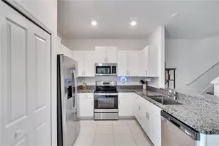 14444 Editors Note St, Sun City Center, FL 33573 - Photo 7
