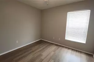 12507 Midpointe Dr, Riverview, FL 33578 - Photo 13