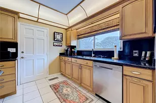 2045 Broadway, Clearwater, FL 33755 - Photo 9
