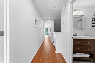 2605 W Ballast Point Blvd, Tampa, FL 33611 - Photo 17