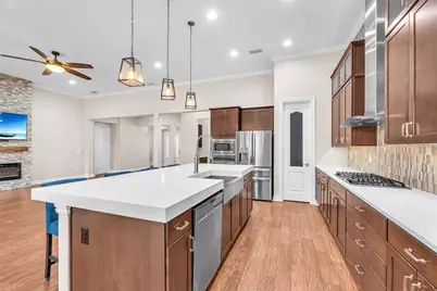 5208 Alafia Falls Drive, Lithia, FL 33547 - Photo 11