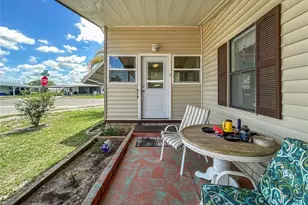 36412 Le Sabre Way, Zephyrhills, FL 33541 - Photo 5