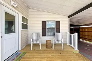 36412 Le Sabre Way, Zephyrhills, FL 33541 - Photo 5