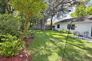 8521 Misty River Ct, Tampa, FL 33637 - Photo 29
