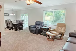 8521 Misty River Ct, Tampa, FL 33637 - Photo 9
