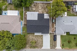 10220 Oak Hill Dr, Port Richey, FL 34668 - Photo 3