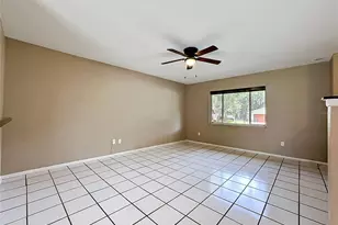 601 Brentwood Pl, Brandon, FL 33511 - Photo 3