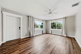 4730 Burlington Ave N, Saint Petersburg, FL 33713 - Photo 7